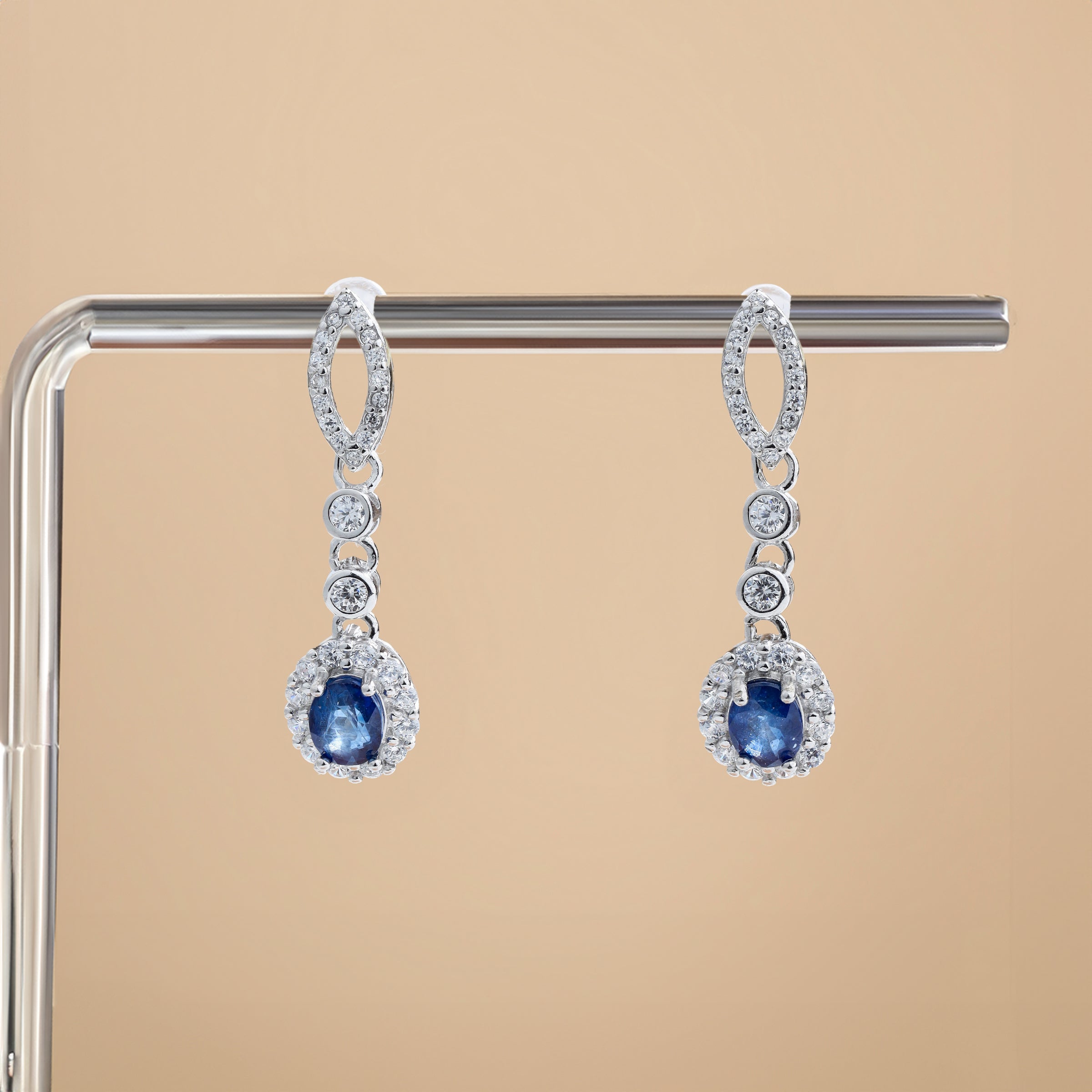 Sapphire Earrings 555366