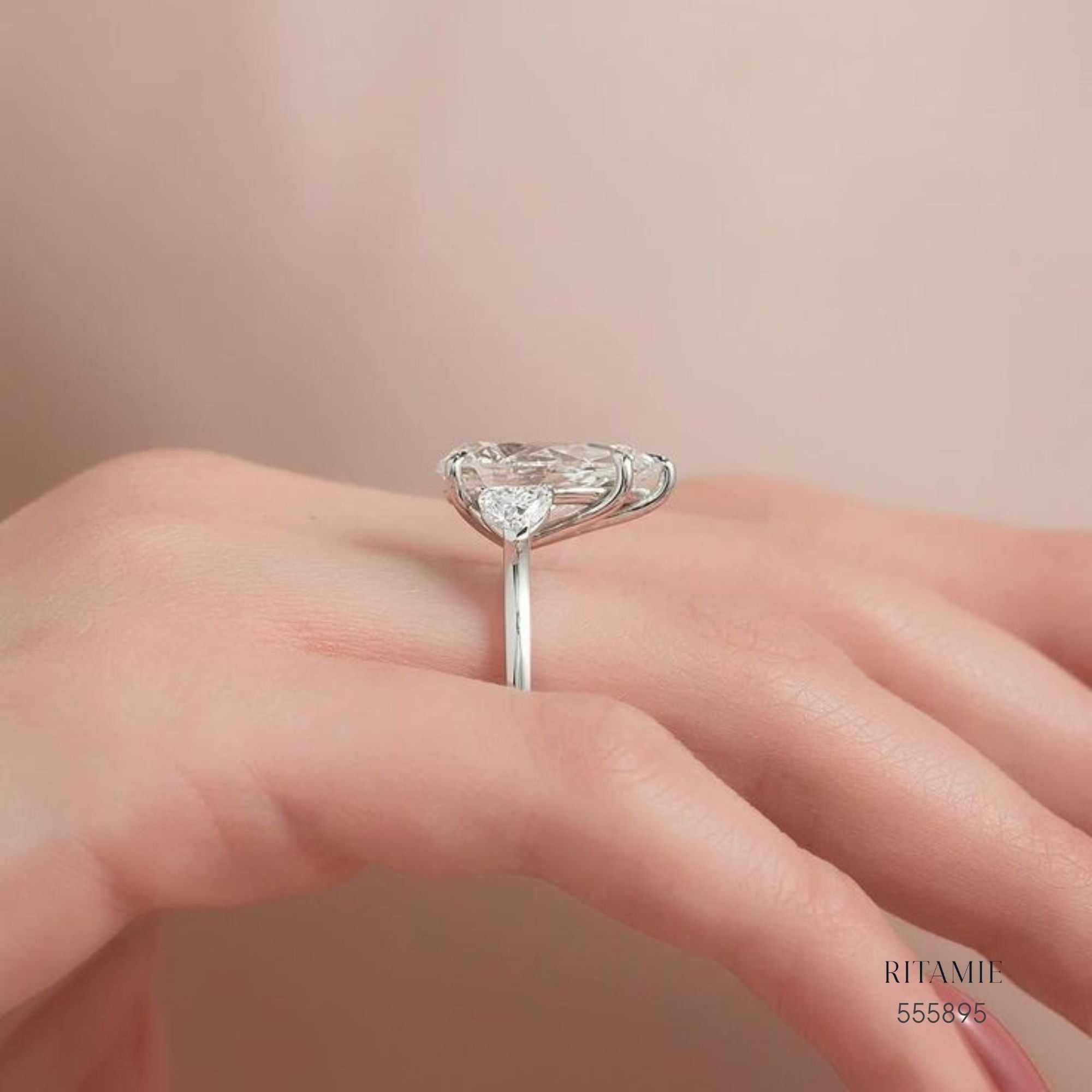 Ring 555895