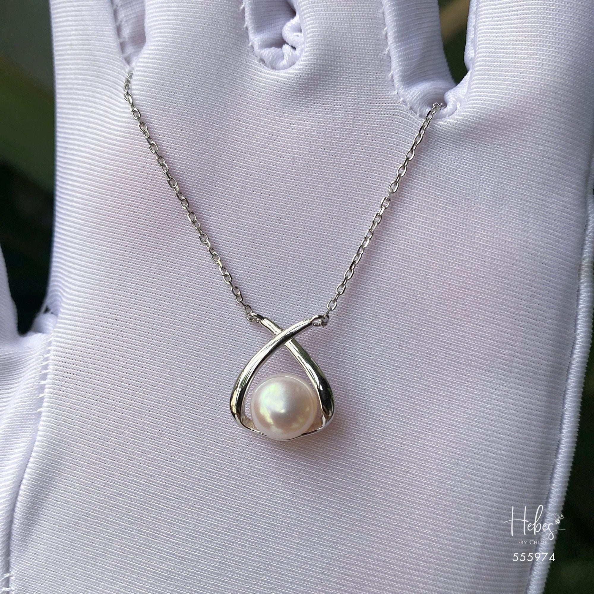 Pearl Necklace 555974