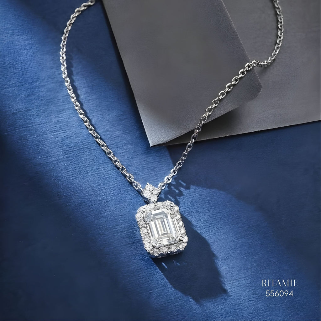 The Emerald Halo Silver Moissanite Necklace 556094