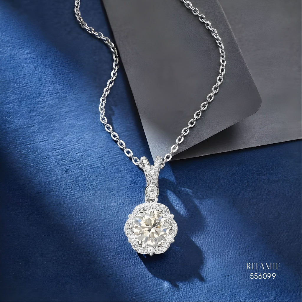 The Belle Radiance Silver Moissanite Necklace 556099
