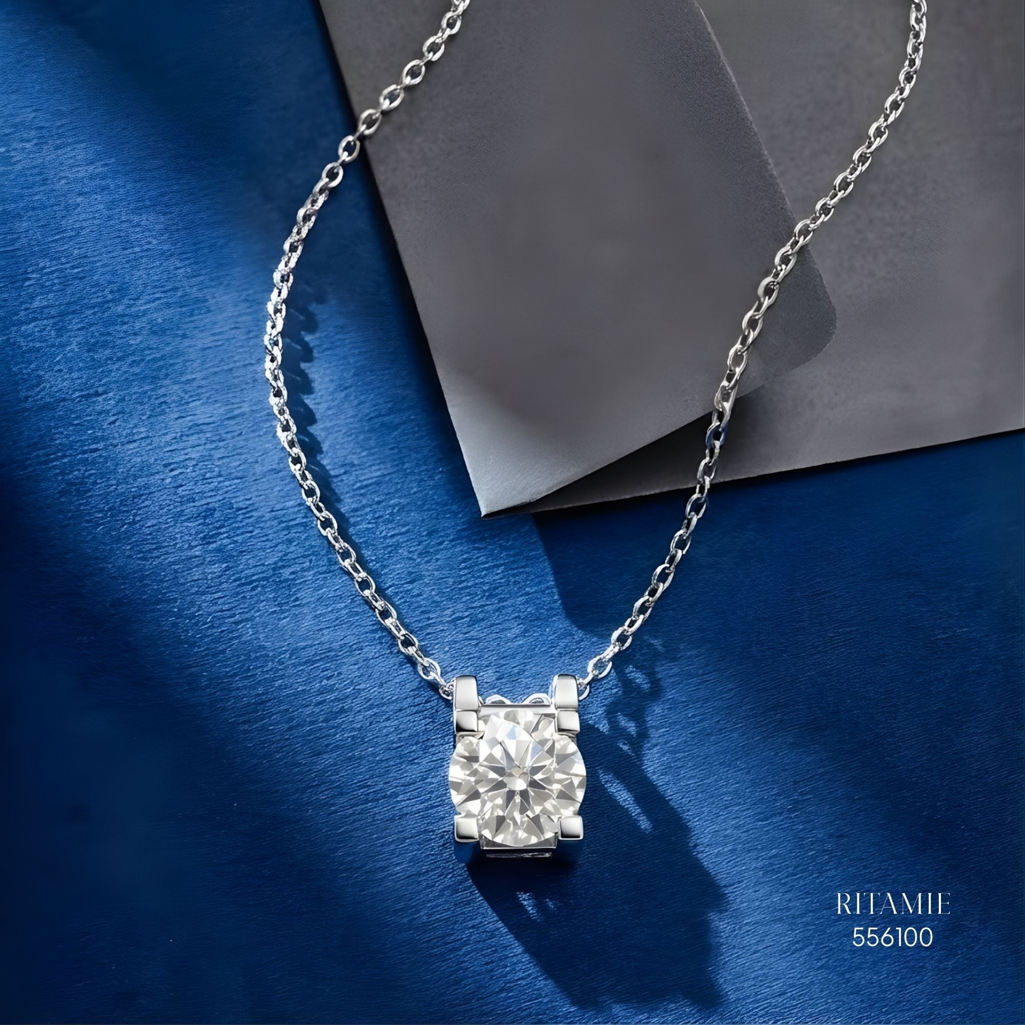 The Parallel Radiance Silver Moissanite Necklace 556100