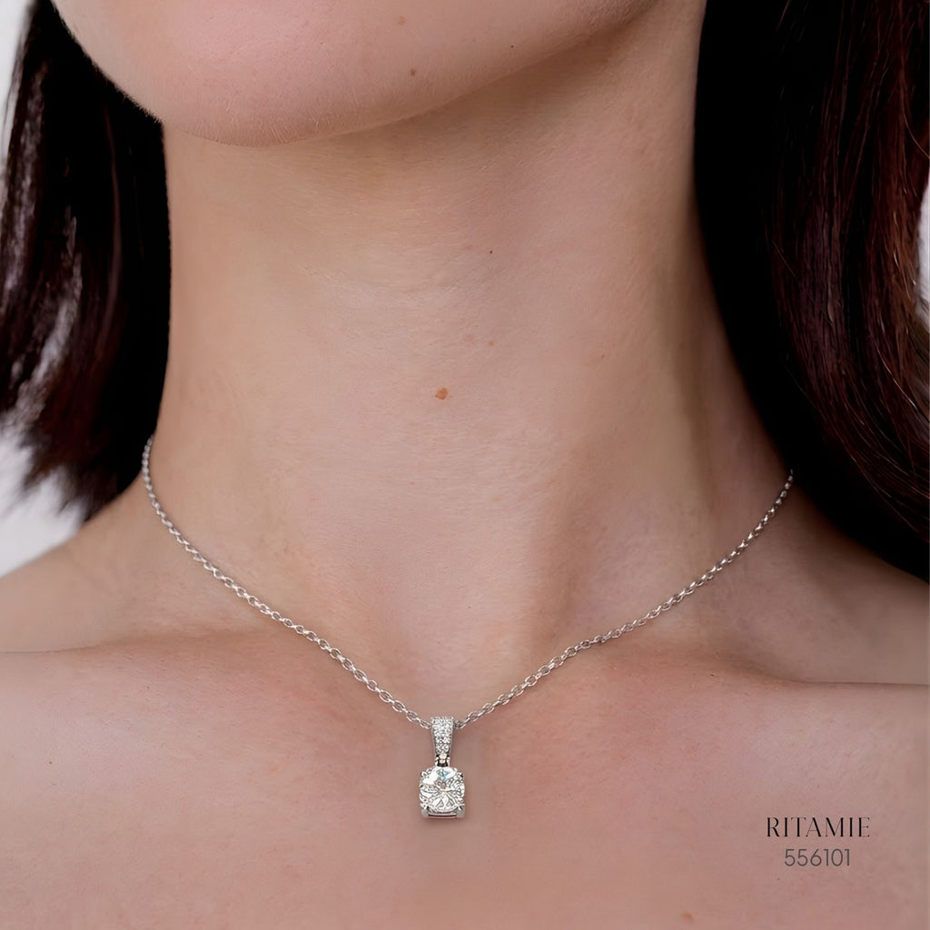 The Urban Radiant Silver Moissanite Necklace 556101