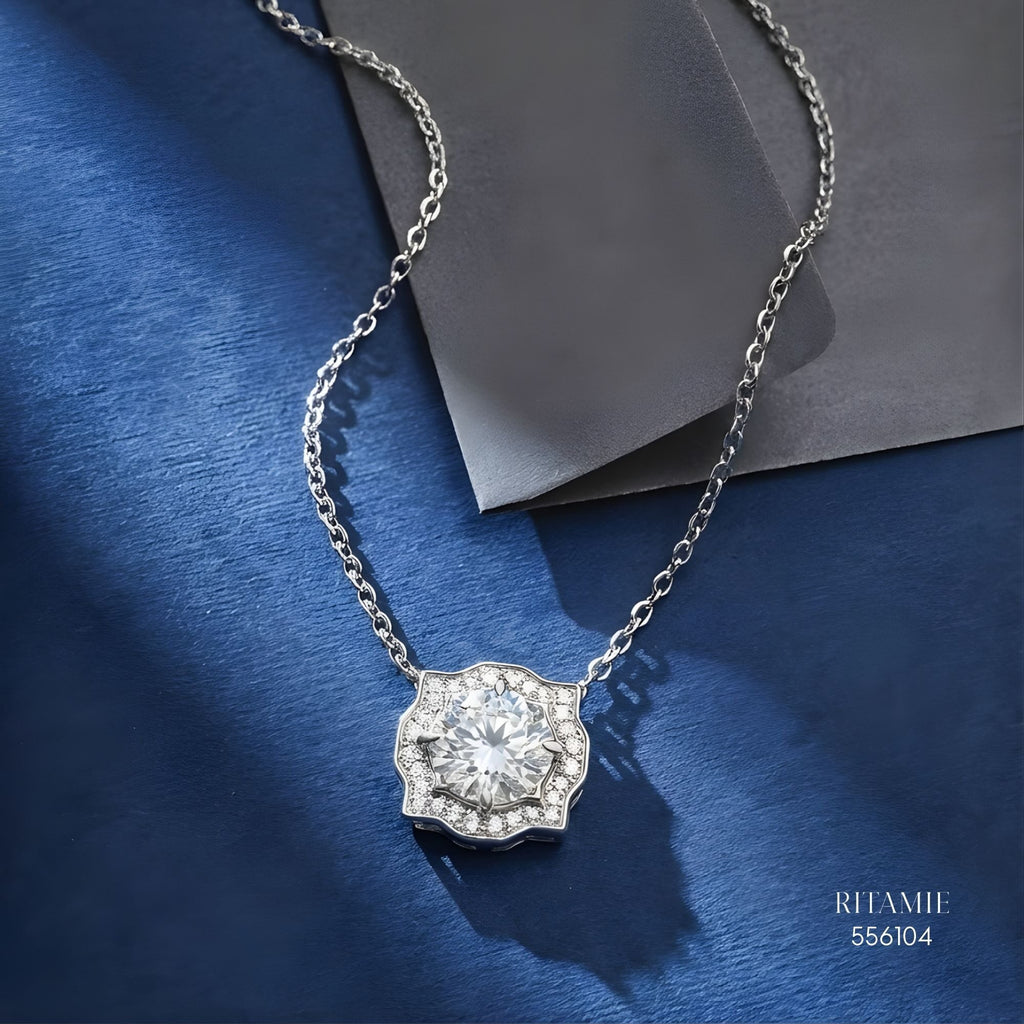 The Belle Radiance Silver Moissanite Necklace 556104