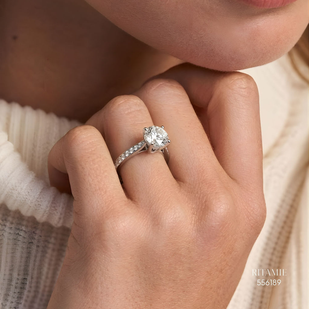 Classic Six-Prong Pav? Moissanite Ring 556189