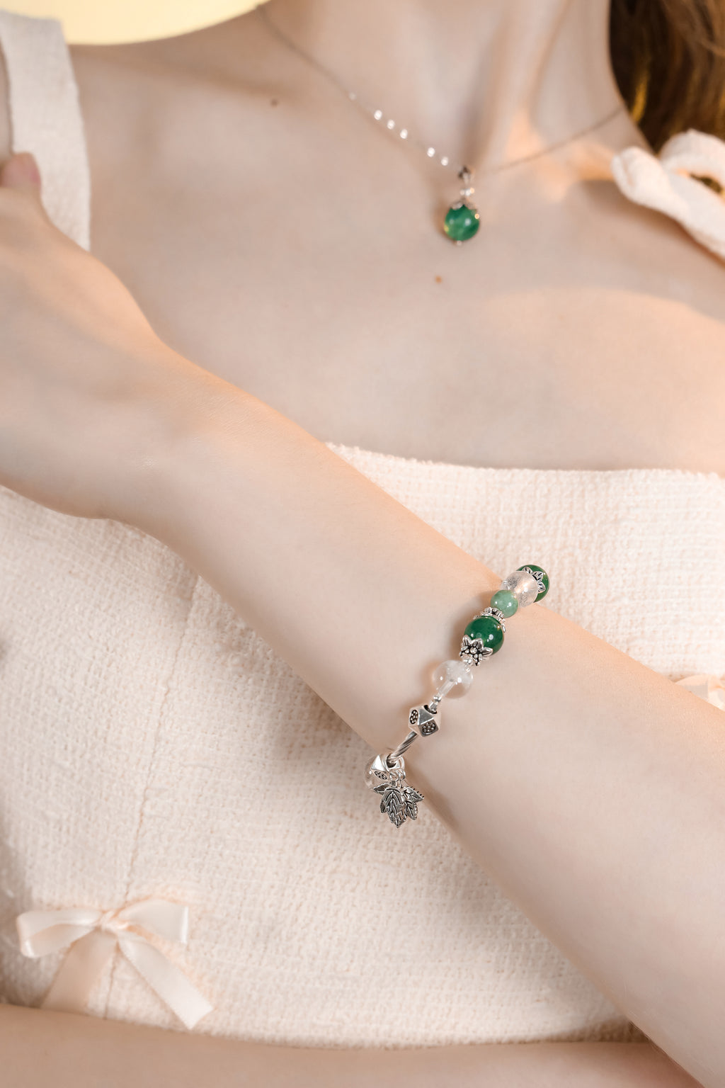 Autumn Glow Greenery Green Strawberry Quartz Bracelet 993365