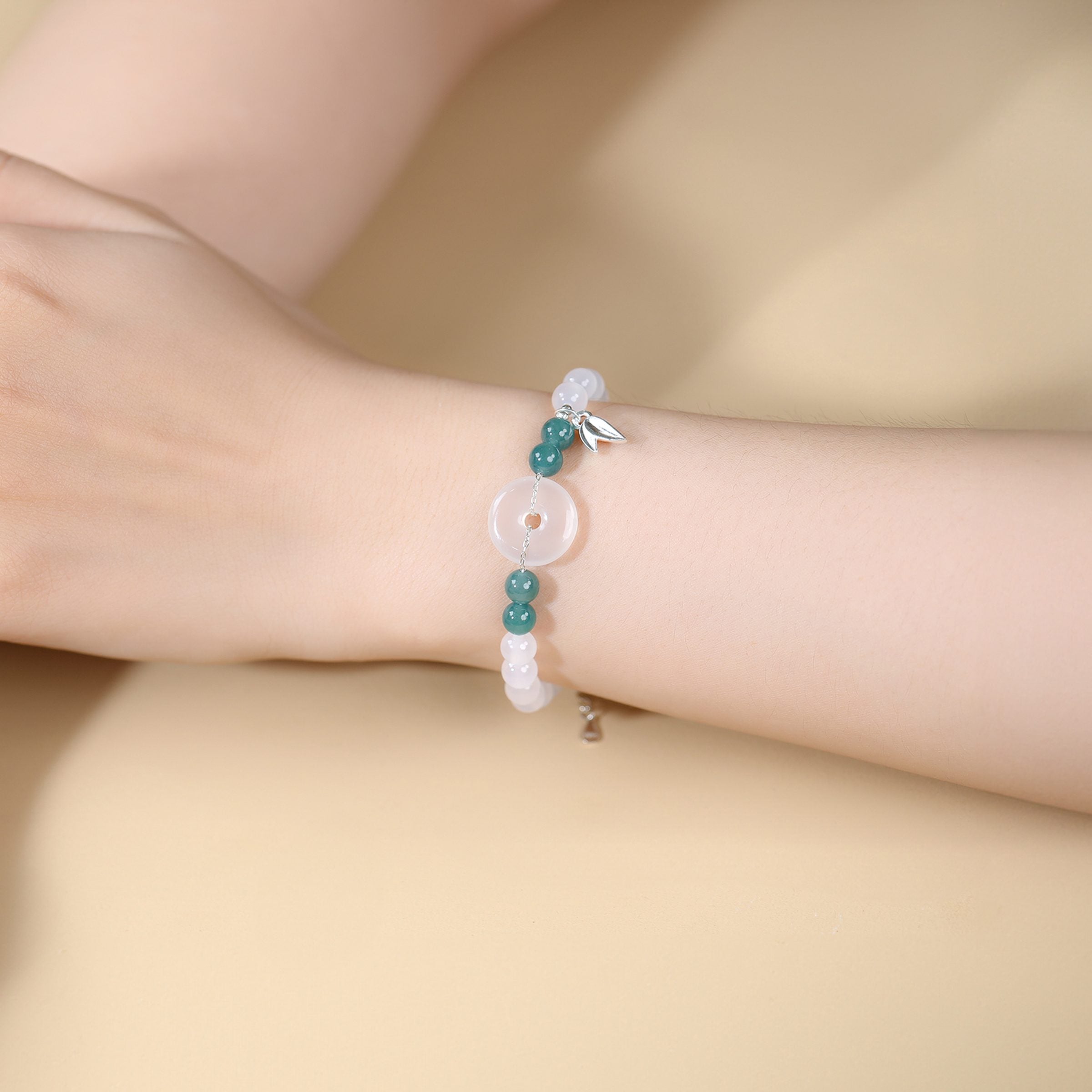 Jade Bracelet 993408