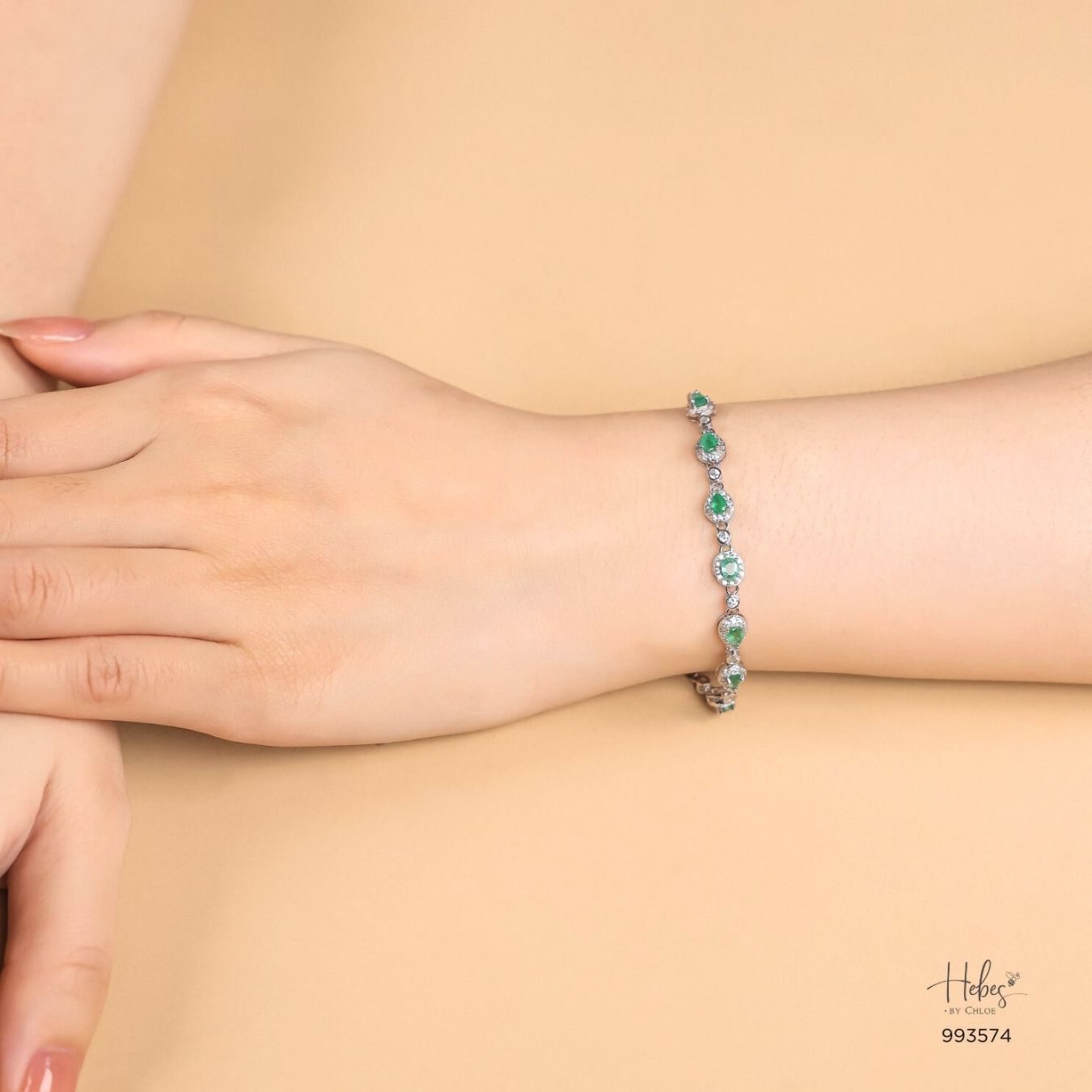Emerald Bracelet 993574