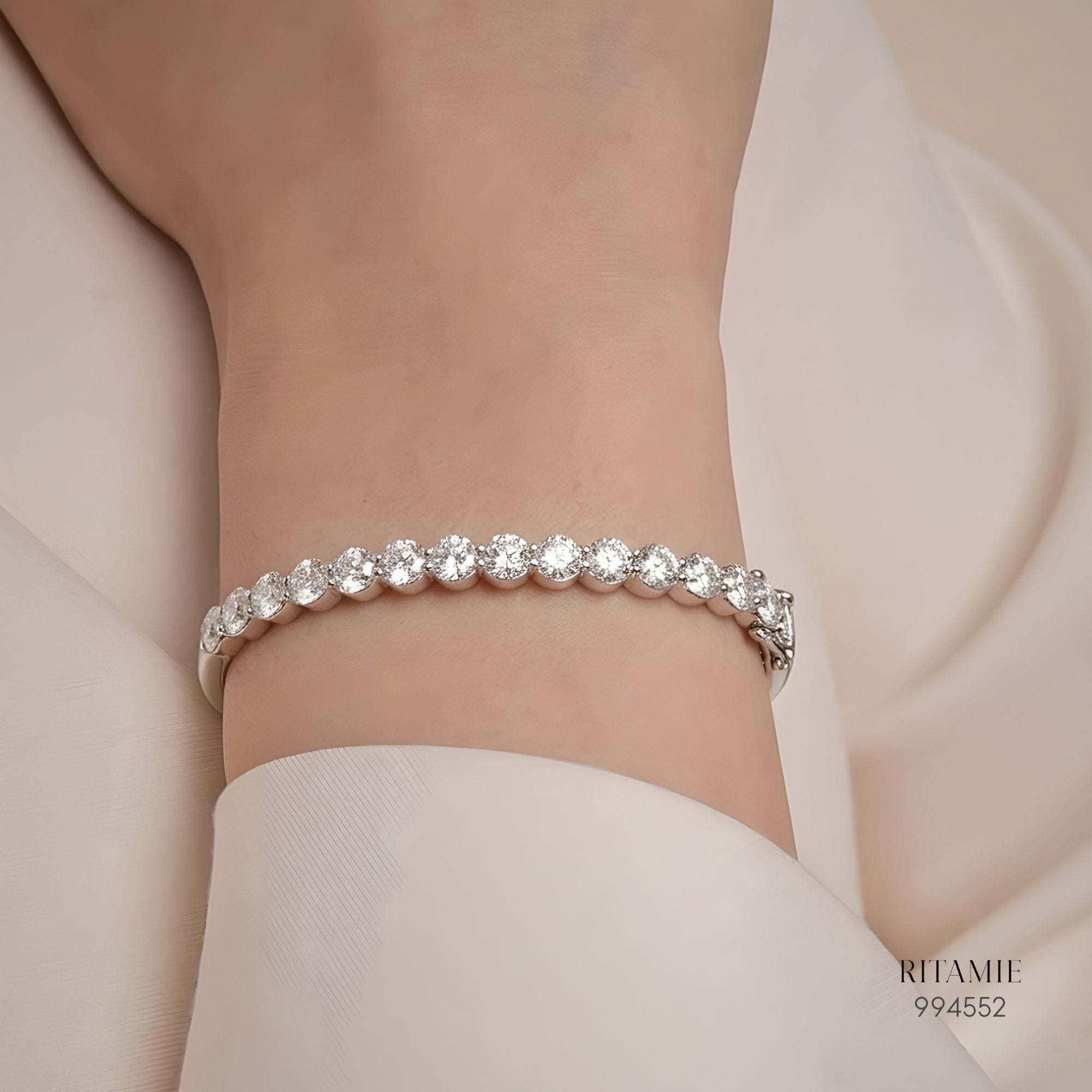 The Eternal Radiance Moissanite Silver Bangle 994552