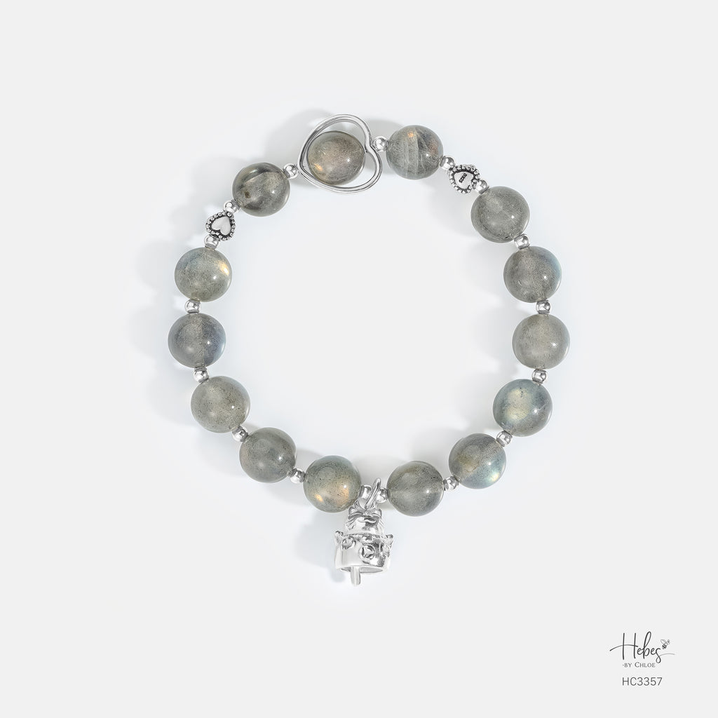 The Oasis Moonlight Labradorite Bracelet