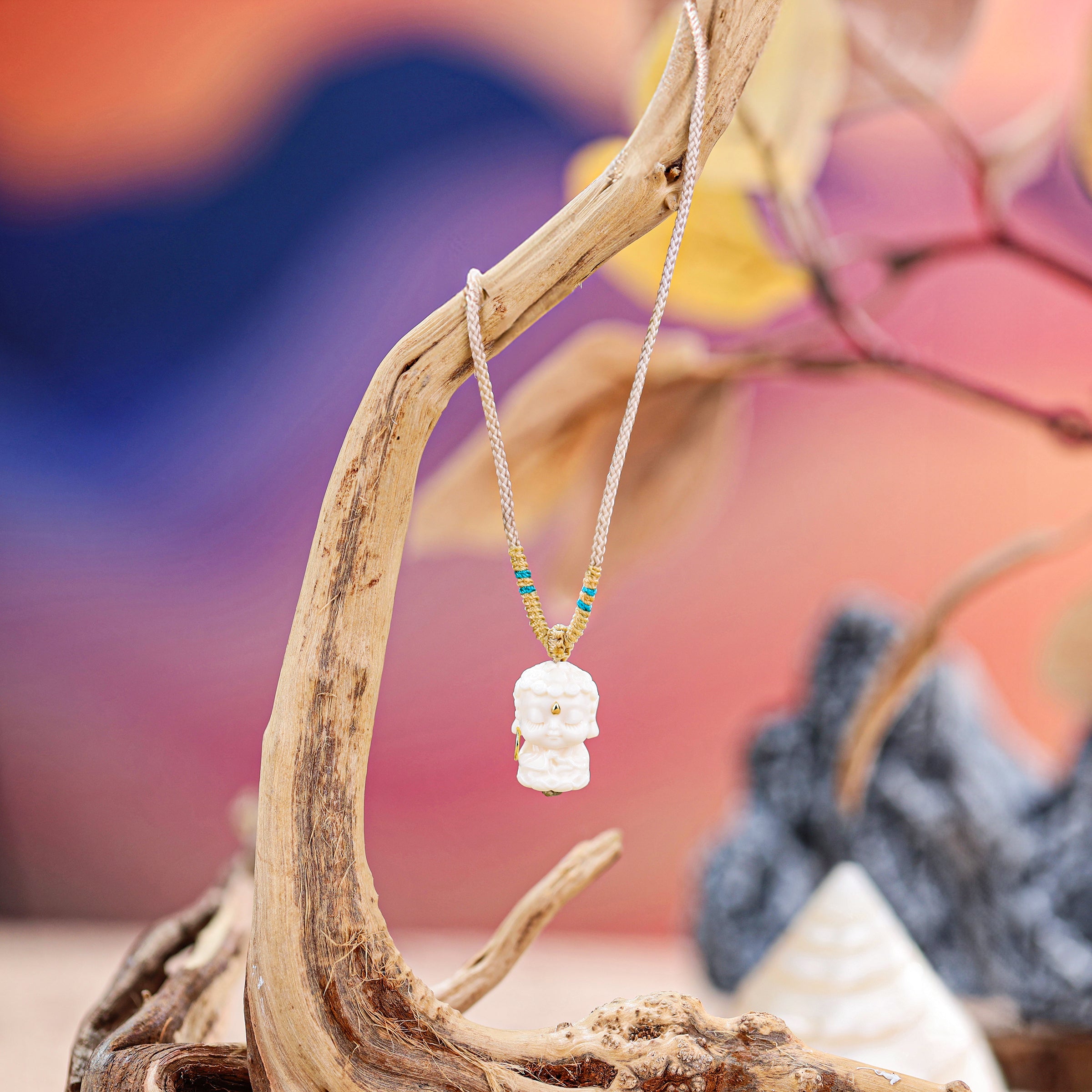 Hebes Ivory Pendant HC90017L