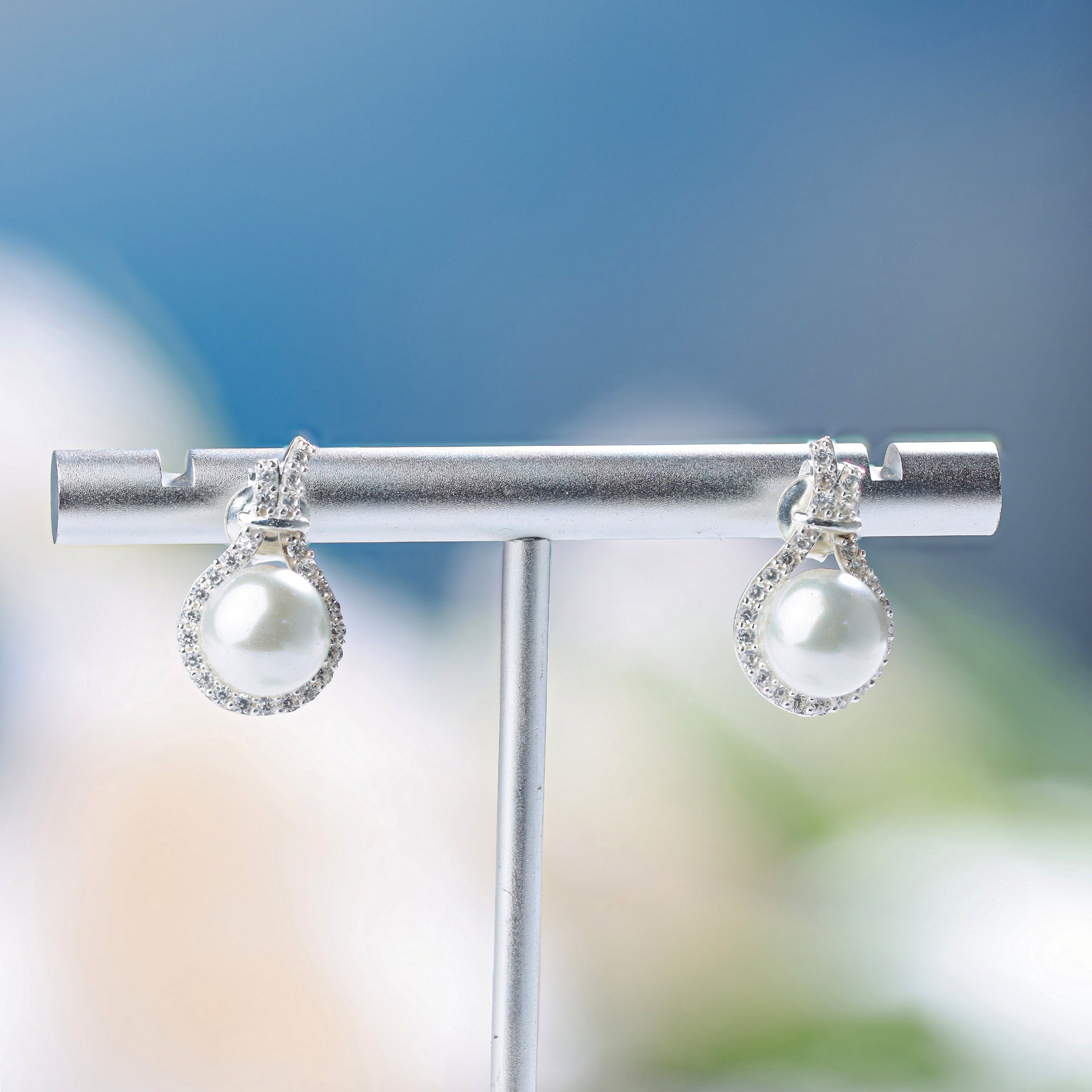 Hebes Pearl Earring HC90085L