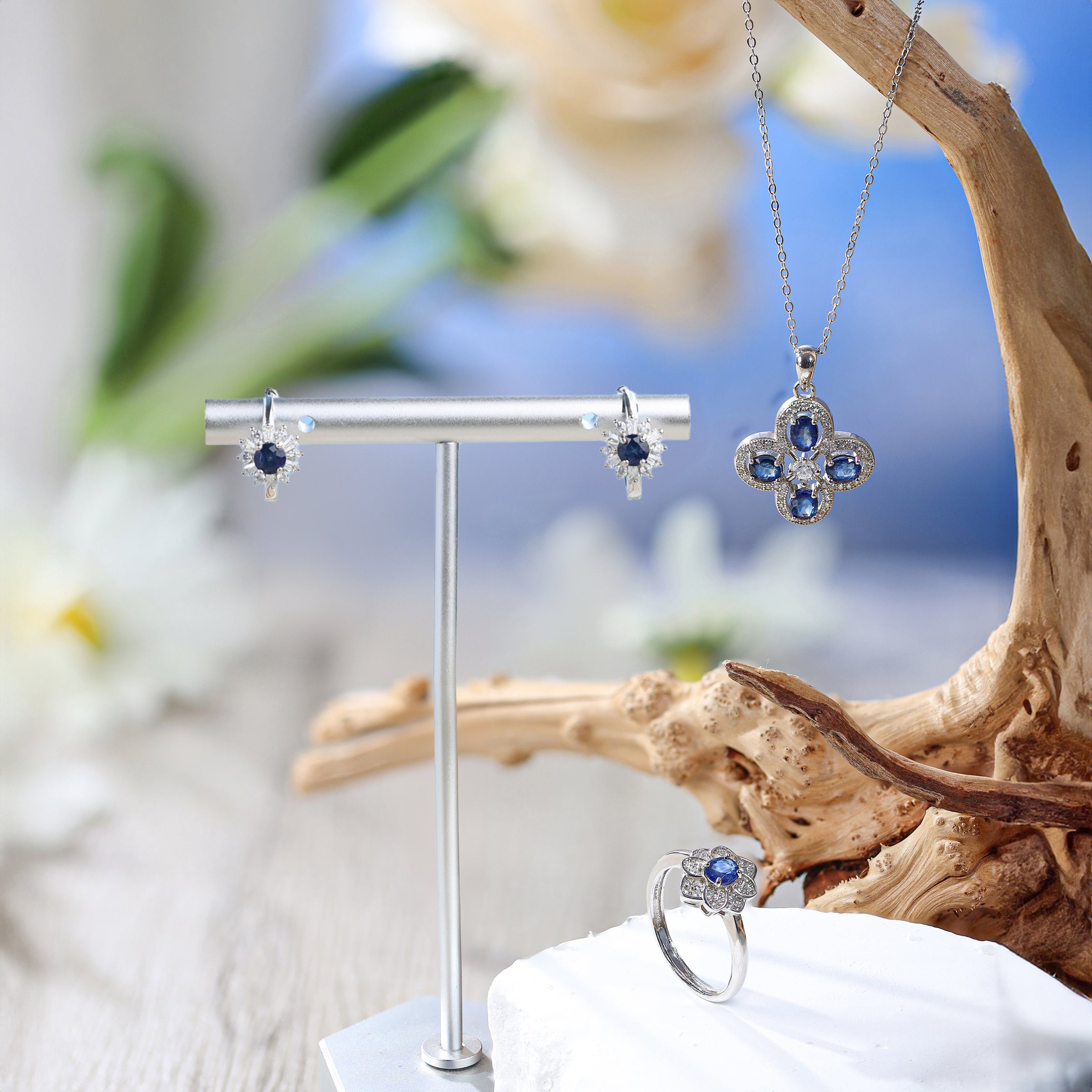 Hebes Blue Sapphire Bracelet HC90088L