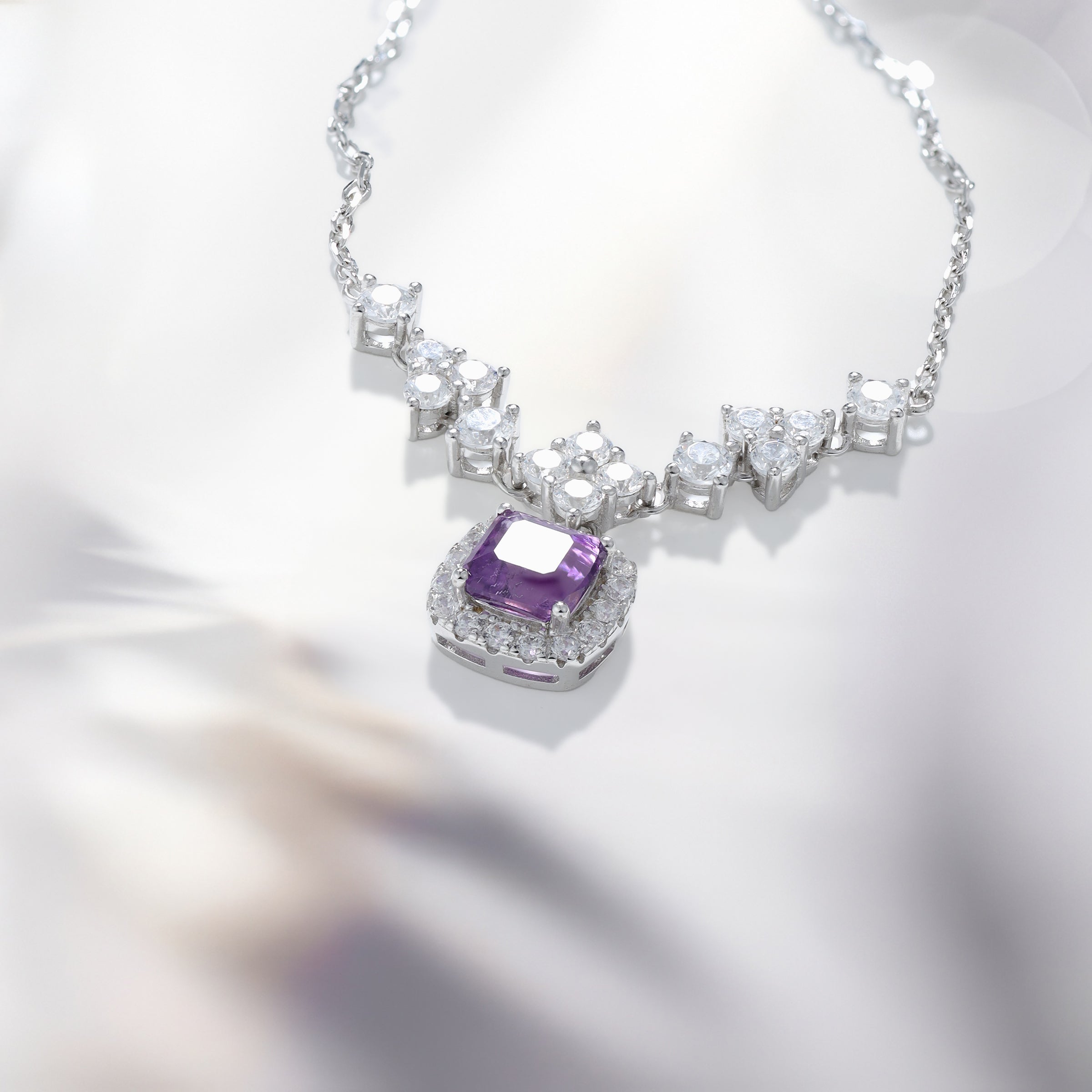 Hebes Amethyst Pendant HC90103L