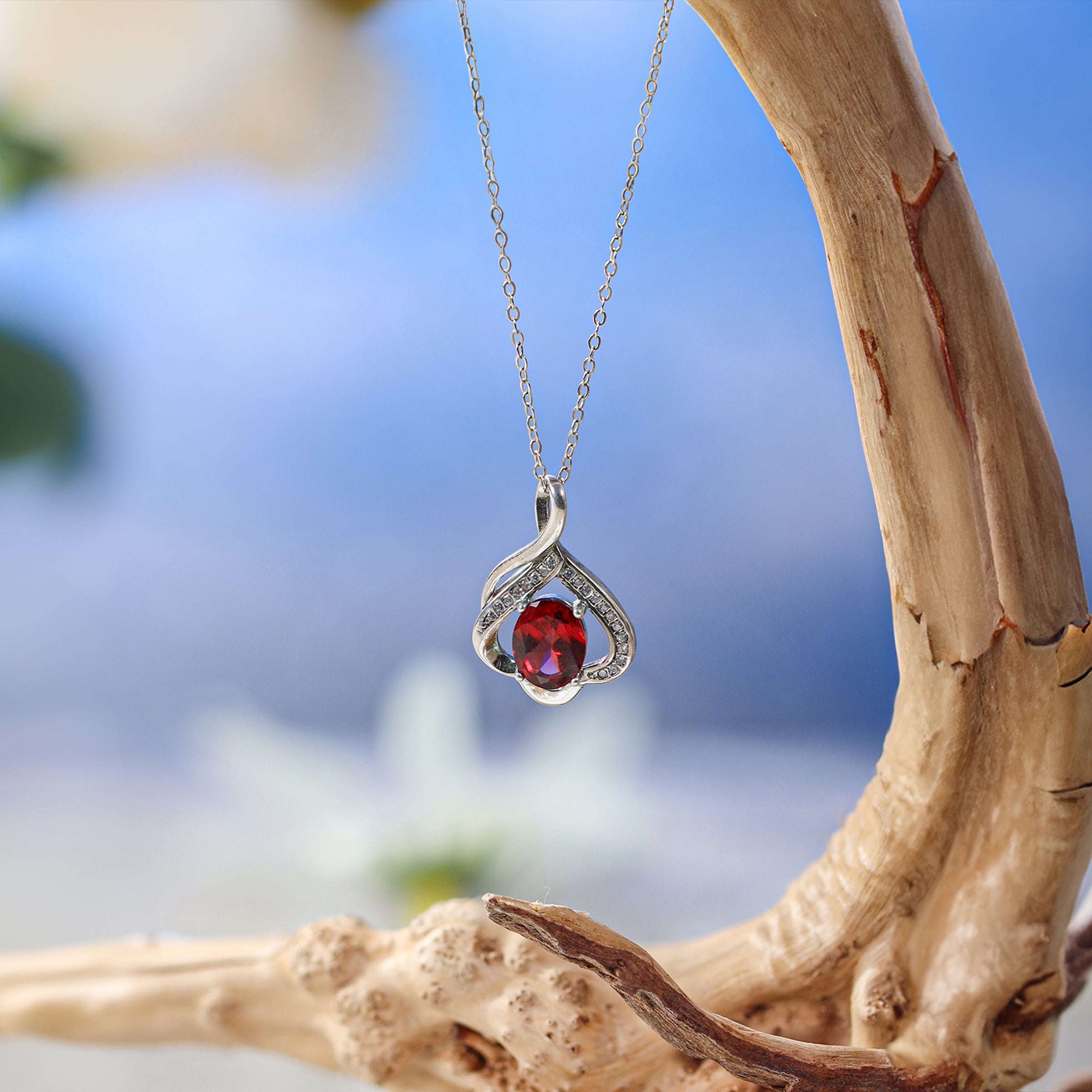 Hebes Garnet Pendant HC90117L