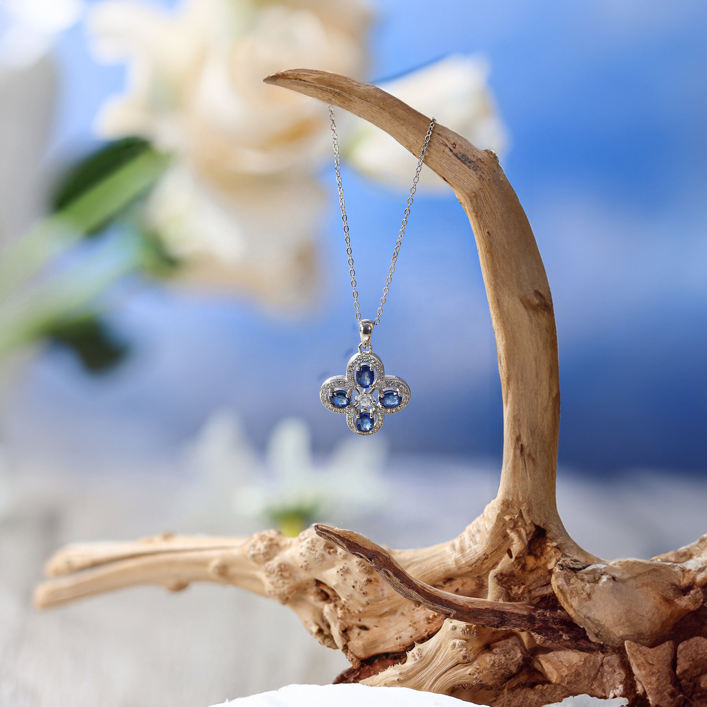 Hebes Blue Sapphire Pendant HC90120L