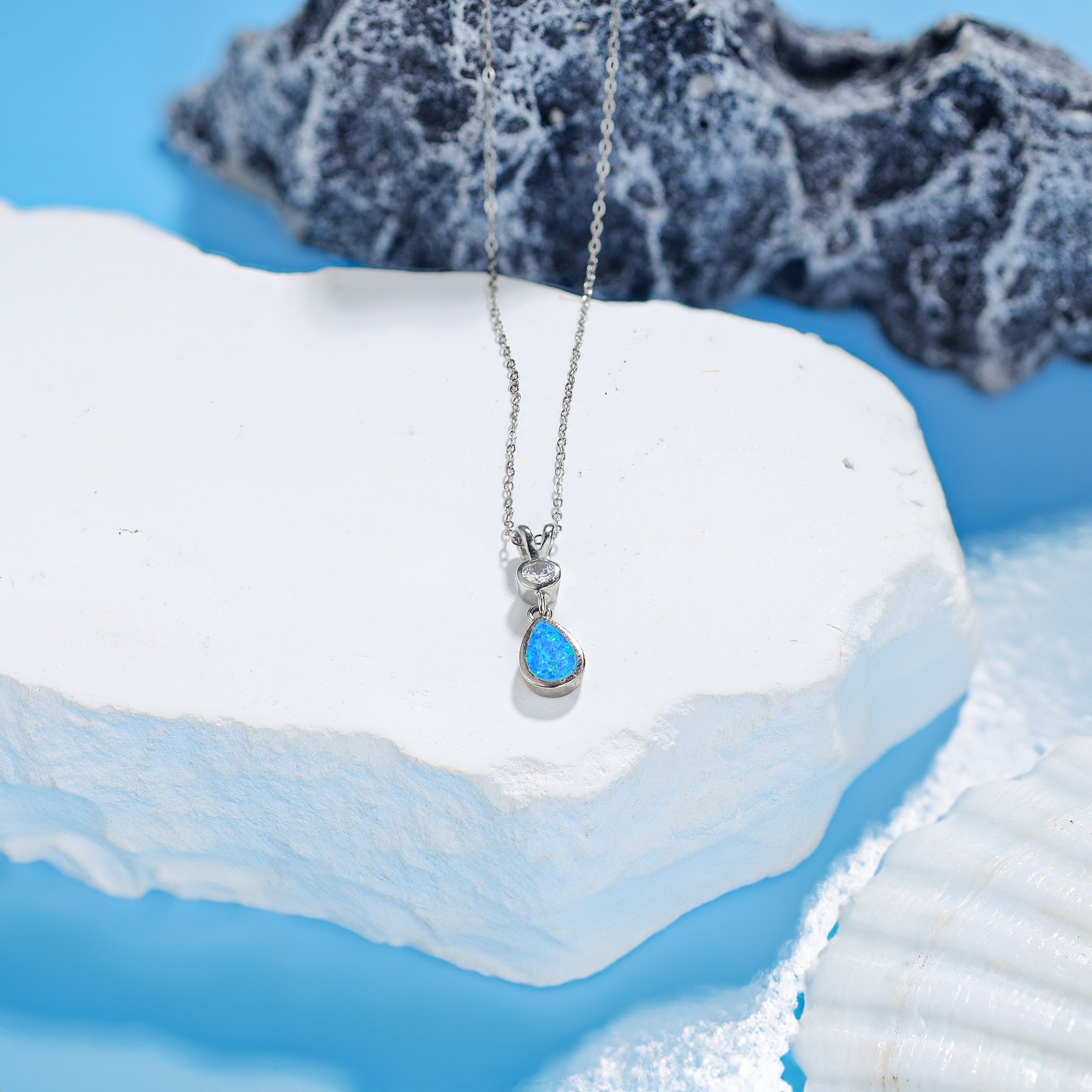 Hebes Blue Opal Pendant HC90194L