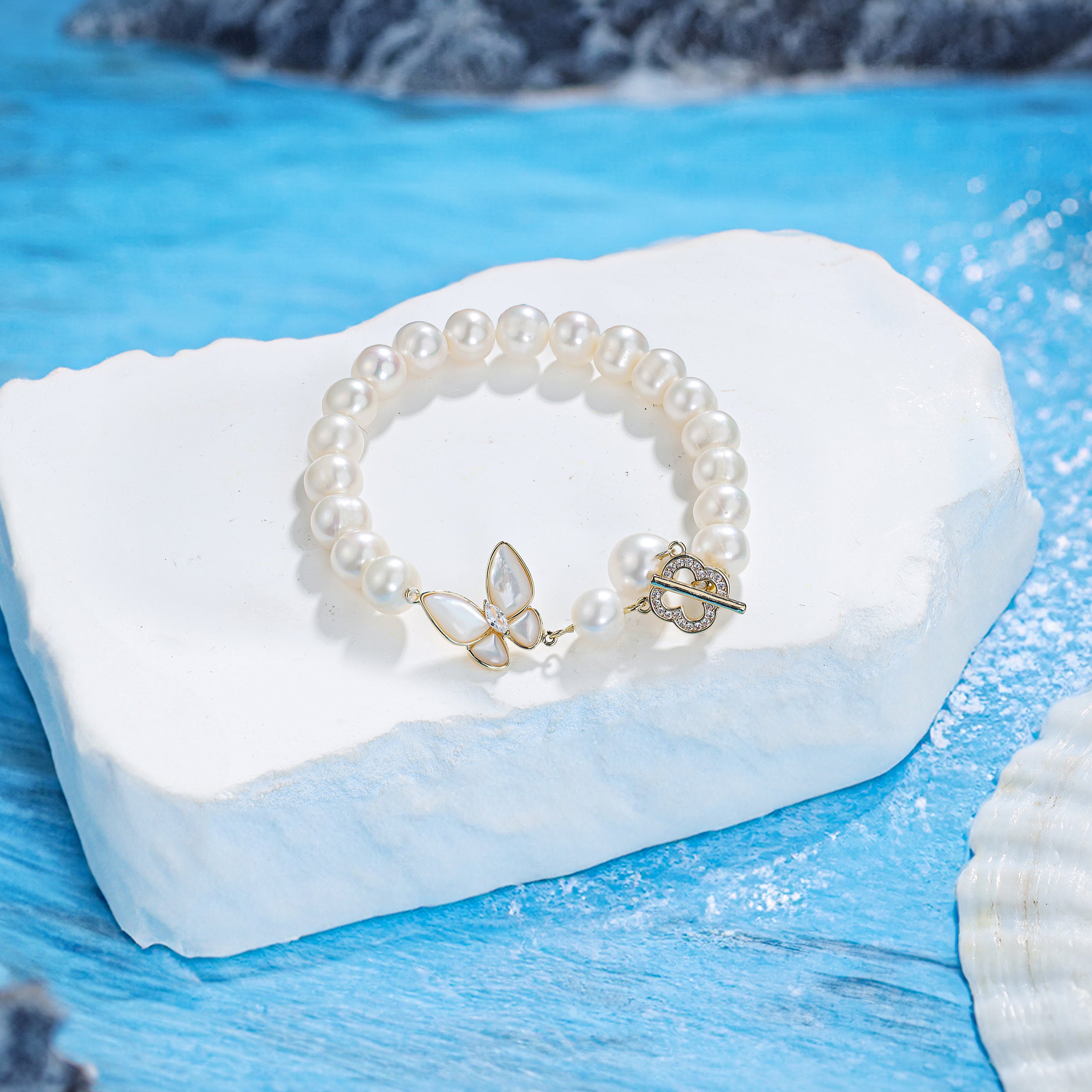 Hebes Pearl Bracelet HC90234L