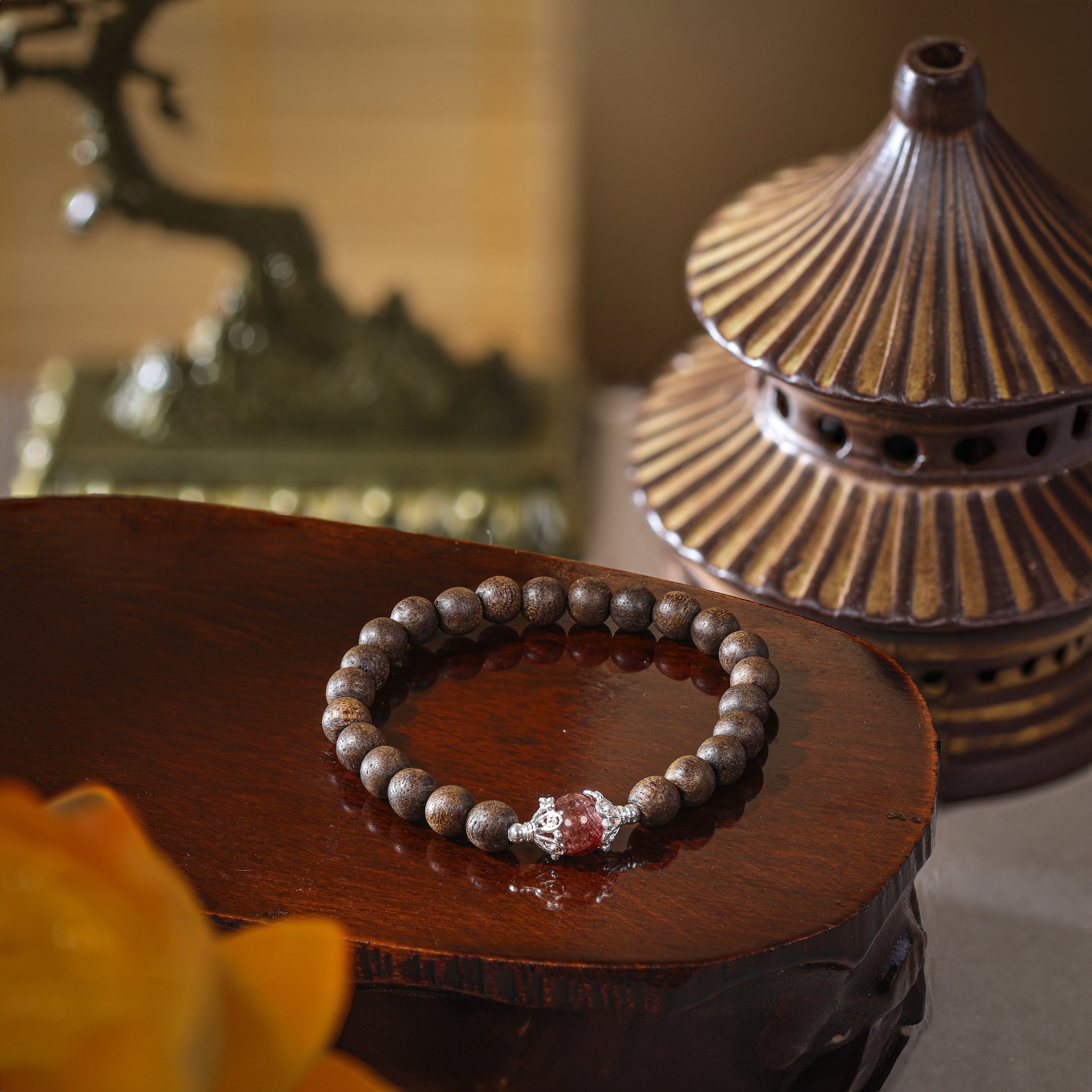 Hebes Agarwood Bracelet HC90332L