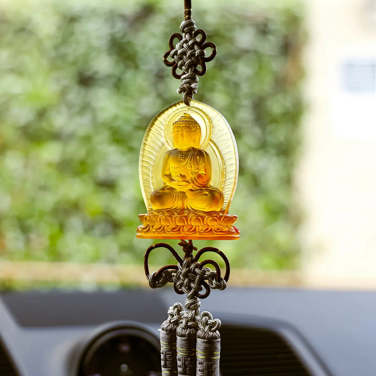 Crystal Feng Shui Gautam Buddha Car Charm HC332012