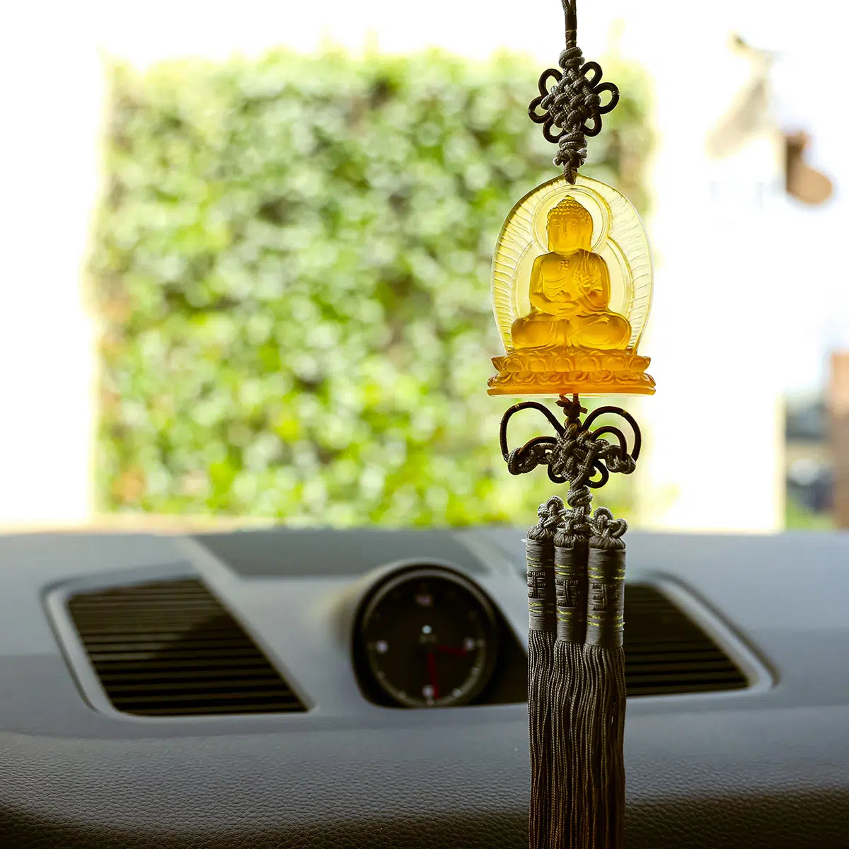 Crystal Feng Shui Gautam Buddha Car Charm HC332012