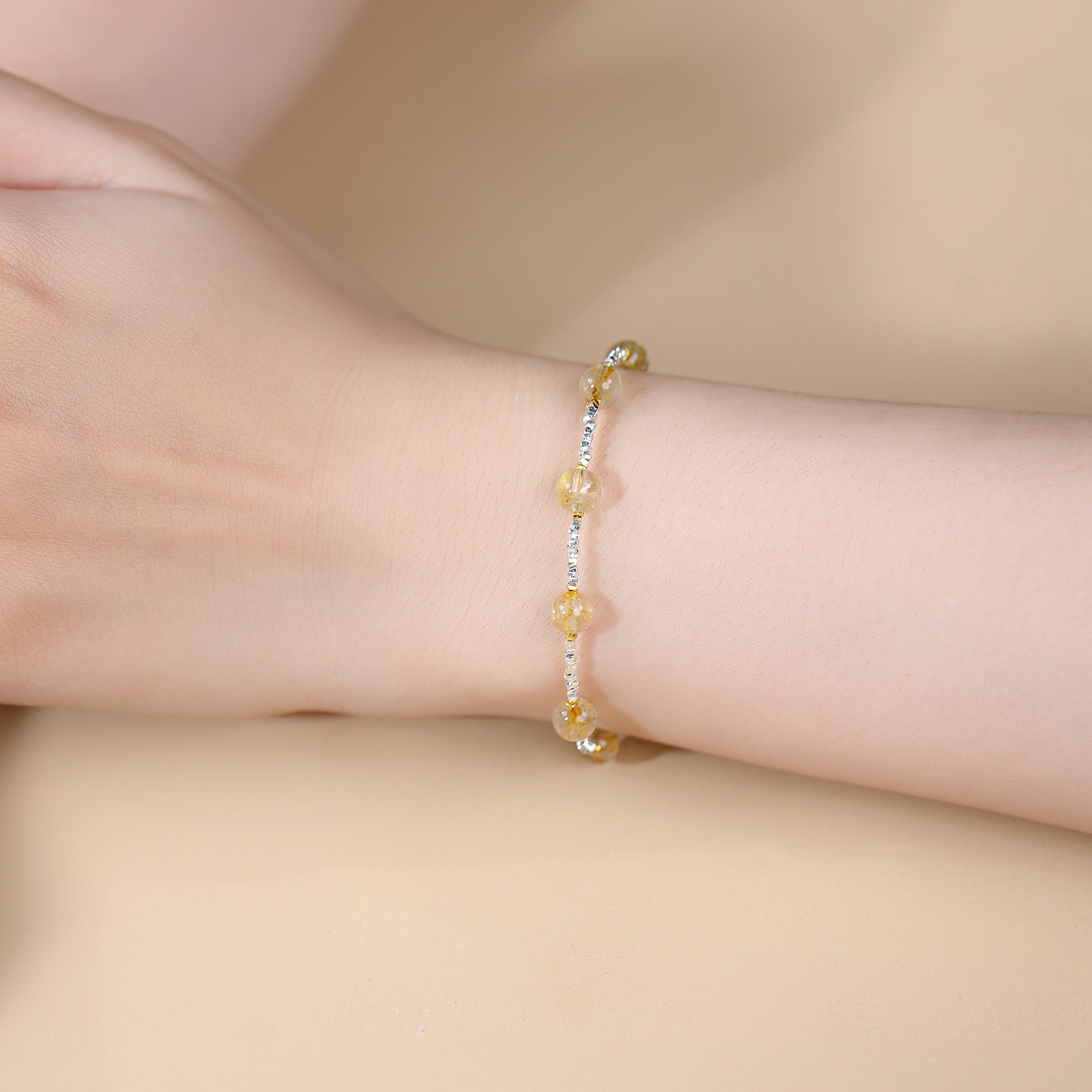 Yellow Rutilated Quartz Bracelet 993415