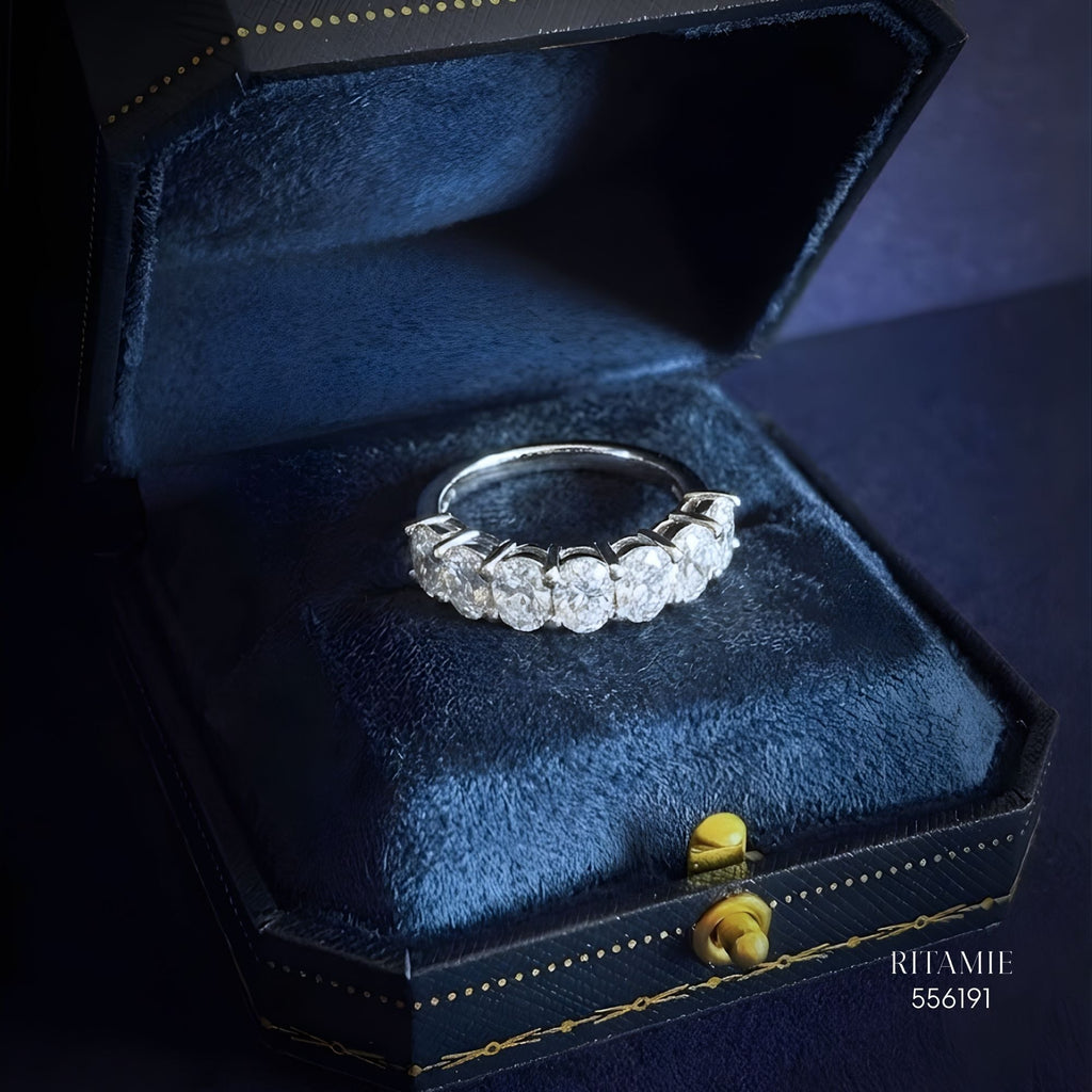 Oval Seven-Stone Moissanite Silver Ring 556191